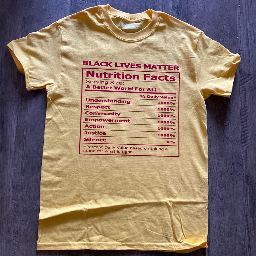 Black lives matter T-shirt - Picture 2 of 3